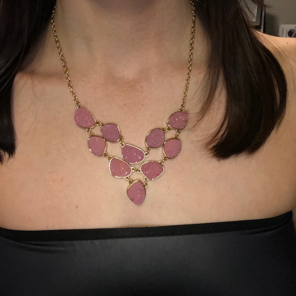 Pink statement necklace - Picture 2 of 6